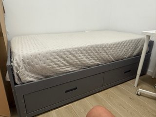 Cama nido extensible gris