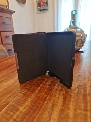 Custodia Kobo Glo Nera