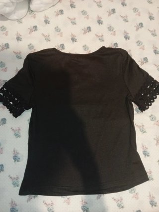 Camiseta negra con encaje .SOLO ENVIOS
