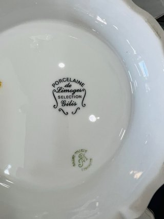 Sopera porcelana Limoges dorada antigua