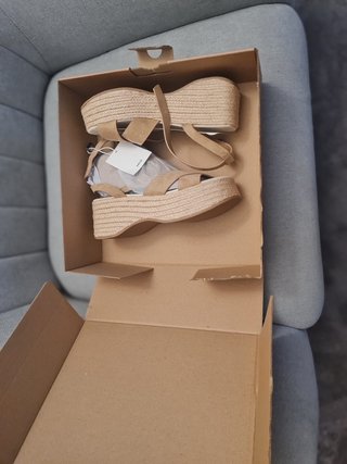 Sandalias Mango Tiras Cruzadas Plataforma Beige