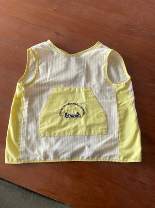 Babero verano Lápices talla 0