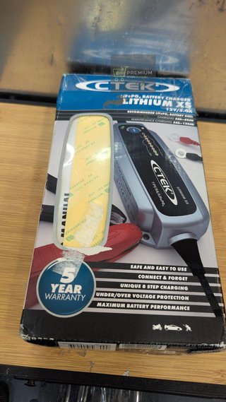 CTEK Lithium XS Cargador Batería 12V 5A