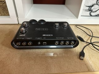 Line 6 POD UX2 Interfaz Audio