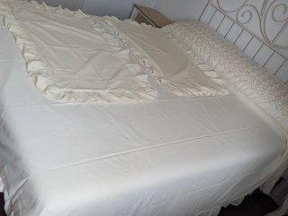 Colcha antigua y funda nórdica