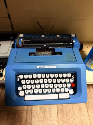 Máquina de escribir Hispano M40