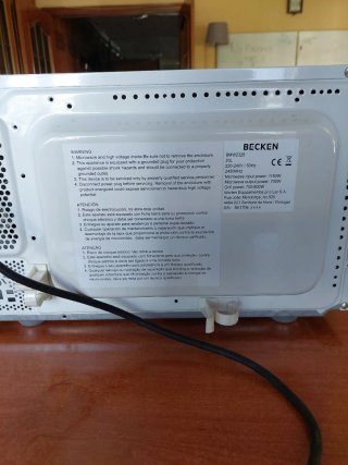 Microondas Becken 20L