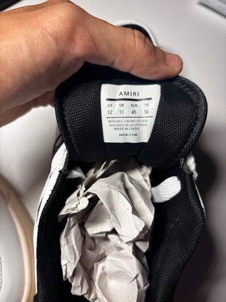 Zapatillas Amiri Blancas y Negras