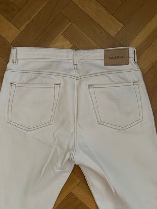 Pantalón vaquero blanco Pull&Bear