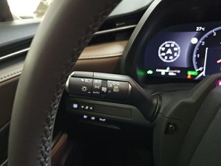 Lexus LBX 1.5 136cv HEV Elegant+