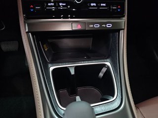 Lexus LBX 1.5 136cv HEV Elegant+