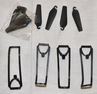 Kit eliche e protezioni per droni