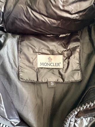 Chaqueta Moncler Negra Talla S