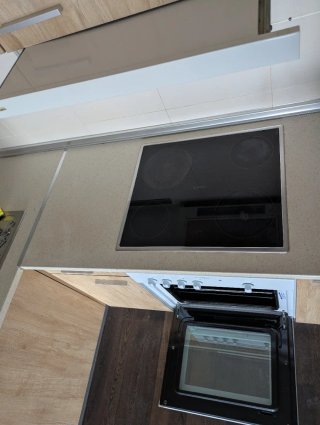 Horno Indesit con Vitrocerámica