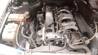 MERCEDES 300D 1986