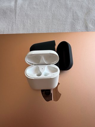 AirPods 2