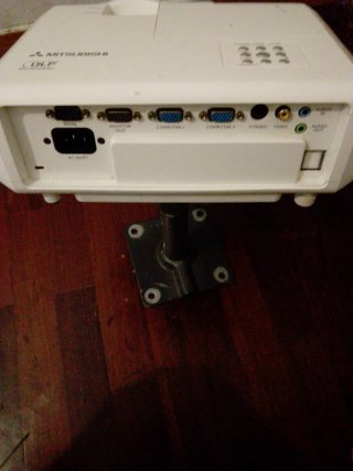 Proyector Mitsubishi Blanco