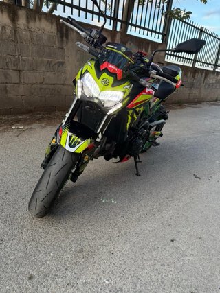 Kawasaki Z900 Full