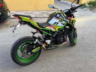 Kawasaki Z900 Full