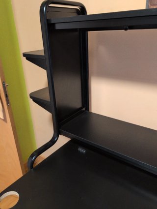 Mesa de ordenador Ikea FREDDE Negra