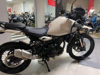 Royal Enfield Himalayan 452 2025, 4.000kms