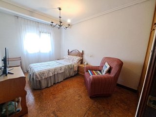 Piso en venta en Natahoyo en Gijón