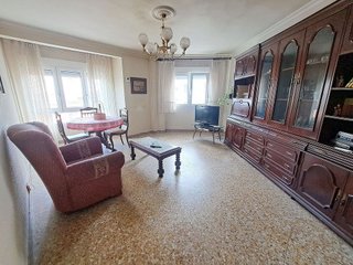 Piso en venta en Natahoyo en Gijón