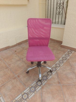 Silla escolar infantil rosa