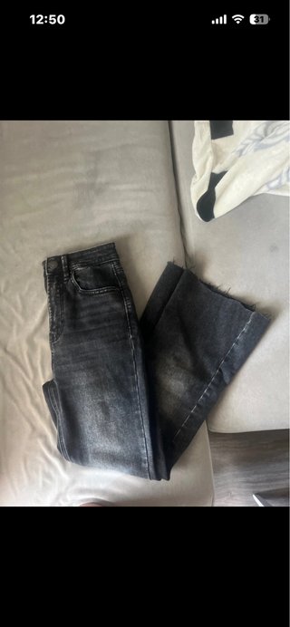 Pantalón Campana Stradivarius Negro D72