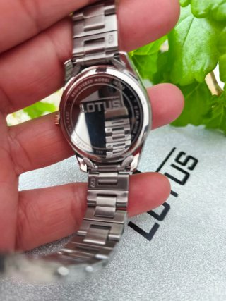Reloj Lotus Mujer Rojo y Plateado