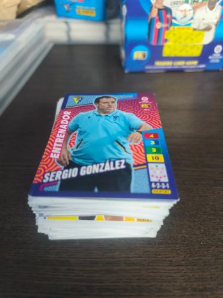 Lote 120 cartas Adrenalyn 22-23