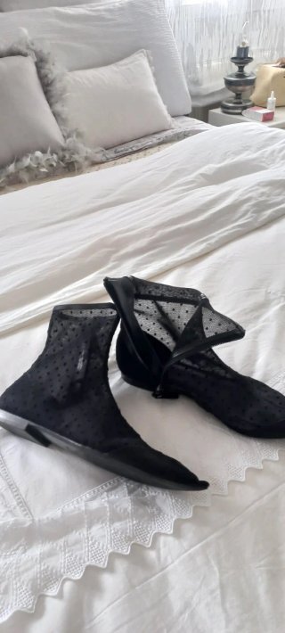 Botas Negras Verano Malla Puntos