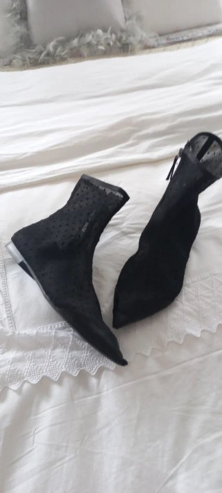 Botas Negras Verano Malla Puntos