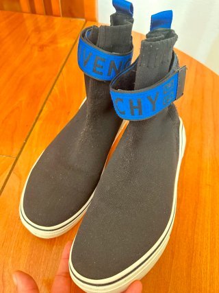 Zapatillas Givenchy Negras y Azules
