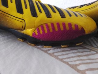 Botas de fútbol Adidas amarilloas Talla 36/