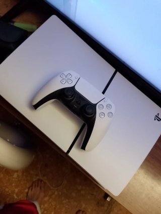PS5 Slim Digital 825GB