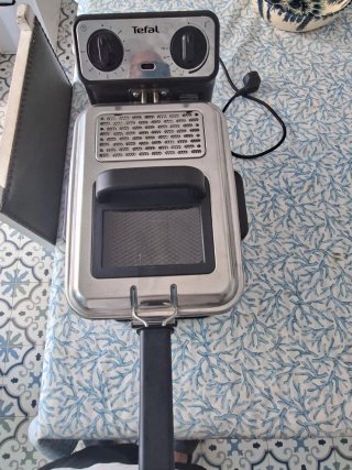 Freidora Tefal de 4 litros
