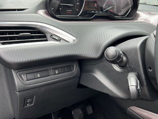 Peugeot 2008 PureTech 82 S&S Active ETG5 60 kW (82 CV)