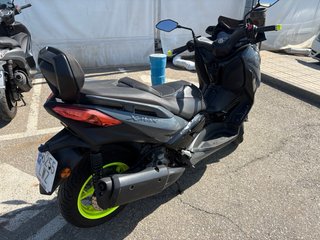 Yamaha XMAX 300cc