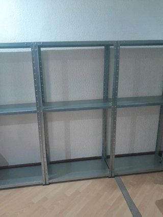 Estanterías metálicas modulares