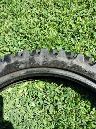 Rueda Mitas Terra Force 70/100-14