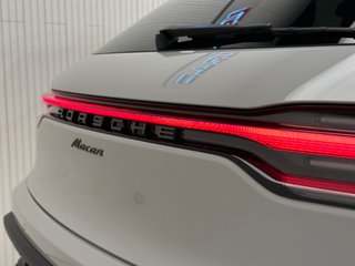 Porsche Macan 2024