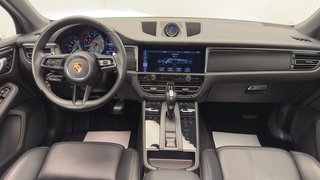Porsche Macan 2024