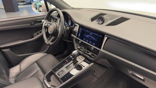 Porsche Macan 2024