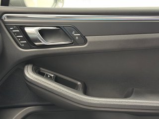 Porsche Macan 2024