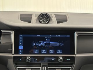Porsche Macan 2024