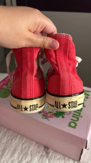 Converse rojas 37