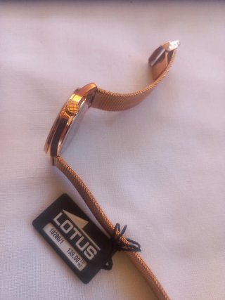 Lotus Chapado Oro Rosa Armix