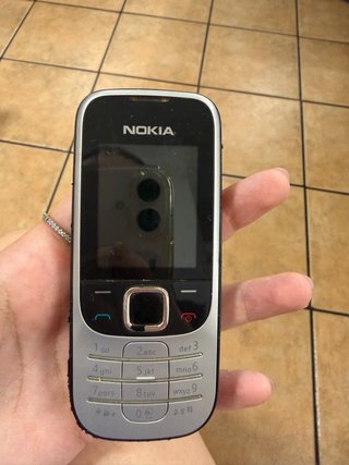 Nokia 7230