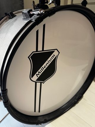 Millenium Youngster Batería Plata
